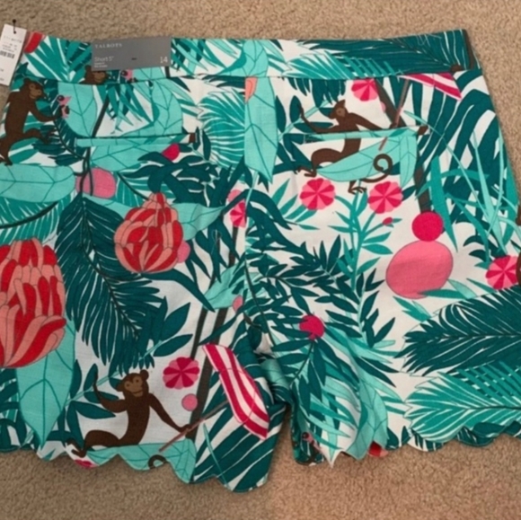 NWT Talbots Preppy 5" Inseam Scalloped Trim Monkey Print Shorts and Top - Picture 5 of 7
